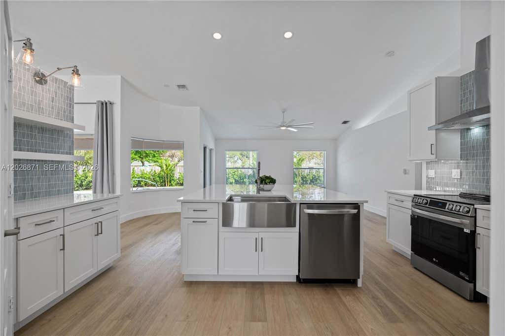 Photo of 5923 Loxahatchee Pines Drive, Jupiter, FL 33458 (MLS # A12026871)