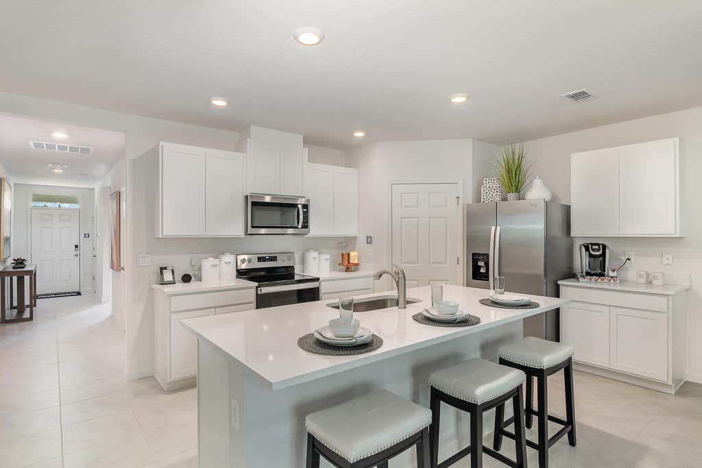 Photo of 1558 SW Abingdon Avenue, Port Saint Lucie, FL 34953 (MLS # R11032453)