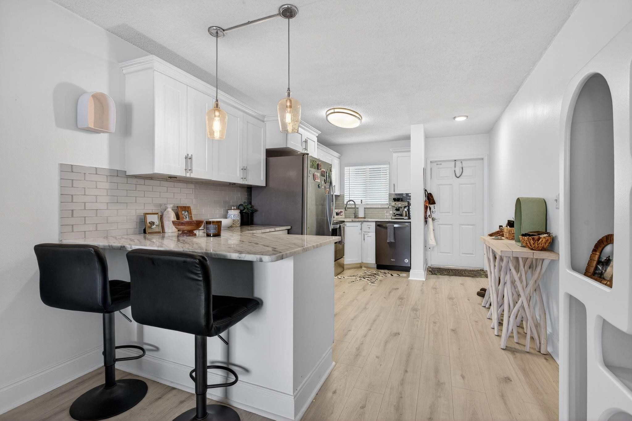 Hampton House - Residential