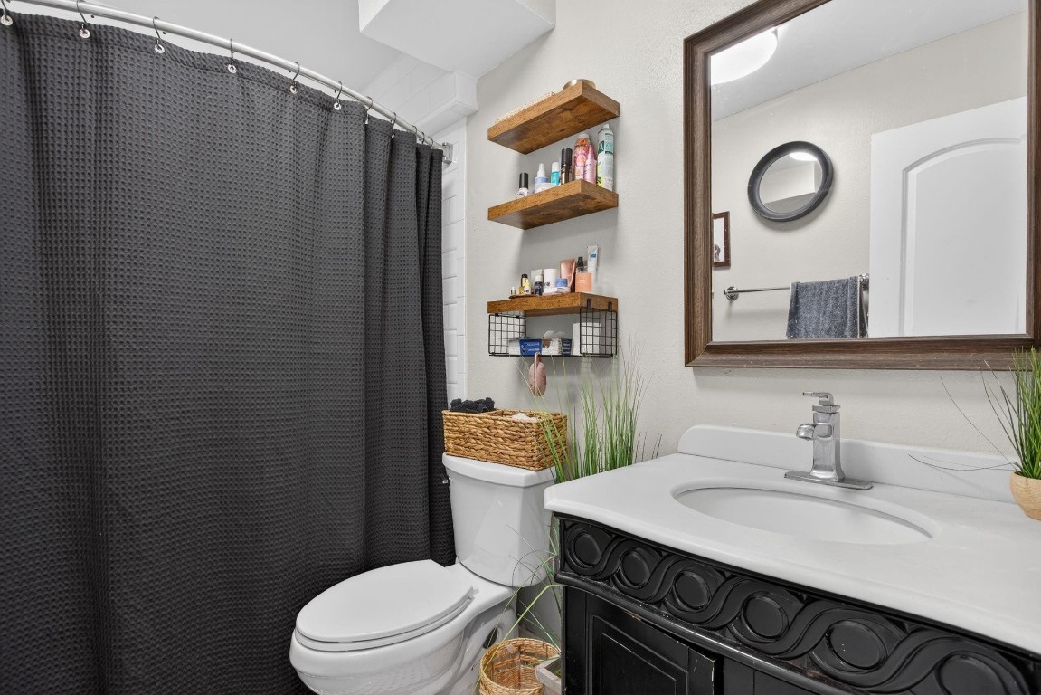 Hampton House - Residential