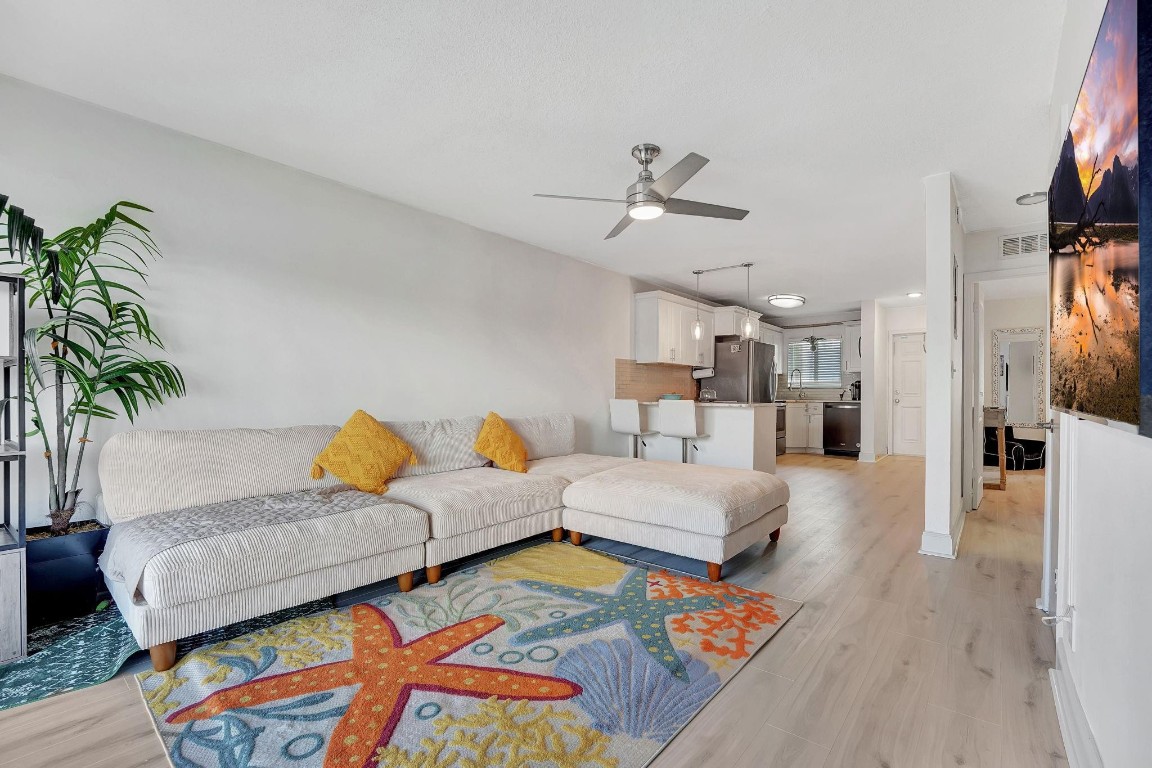 Hampton House - Residential