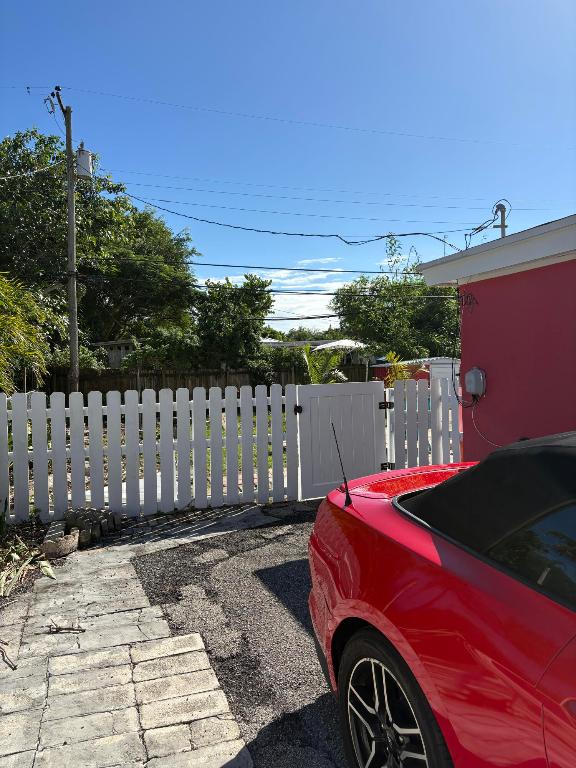 LANTANA AMNDED PLAT IN - Residential Income