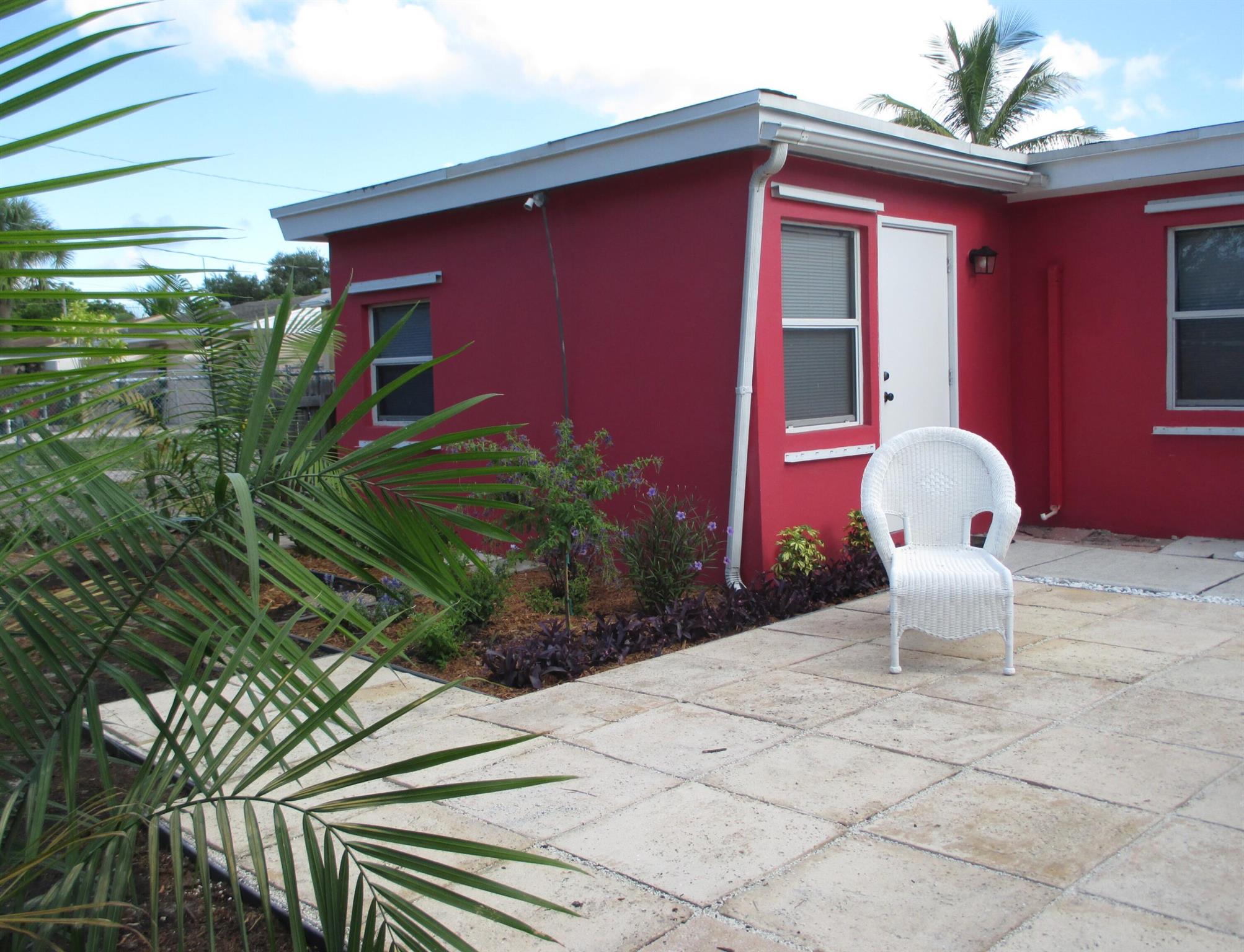 LANTANA AMNDED PLAT IN - Residential Income