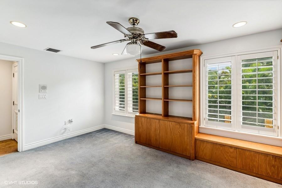 Tropical Isle Homes Sub - Residential