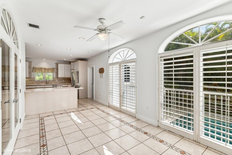 Tropical Isle Homes Sub - Residential