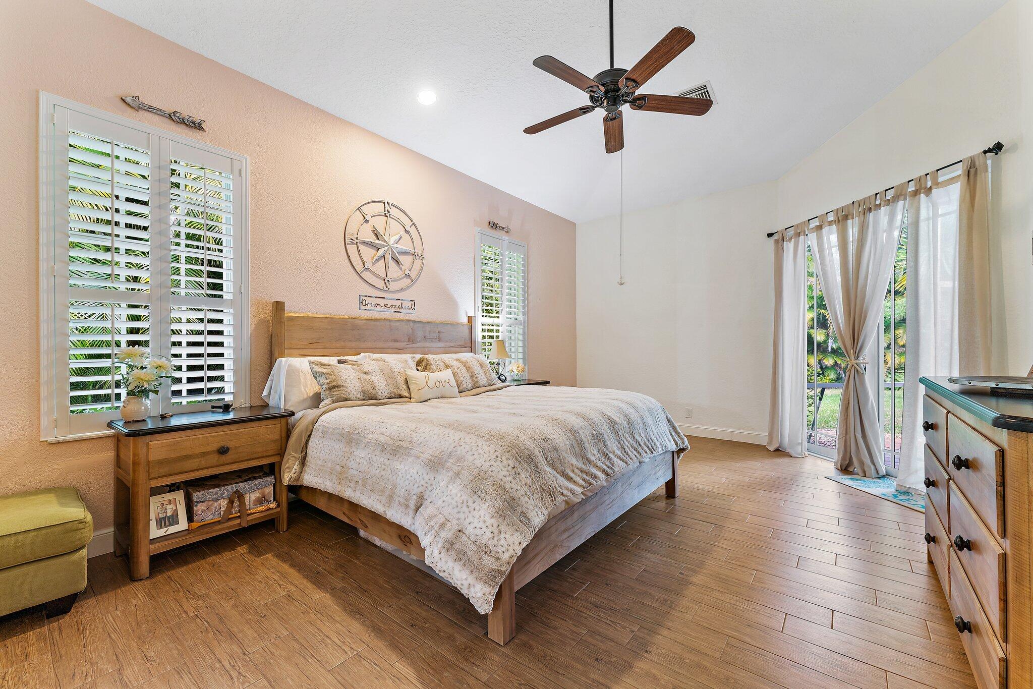 JUPITER RIVER ESTATES REVISED PLAT OF - Residential