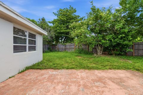 Tiny photo for 5131 SW 6th Street, Margate, FL 33068 (MLS # B26048259)