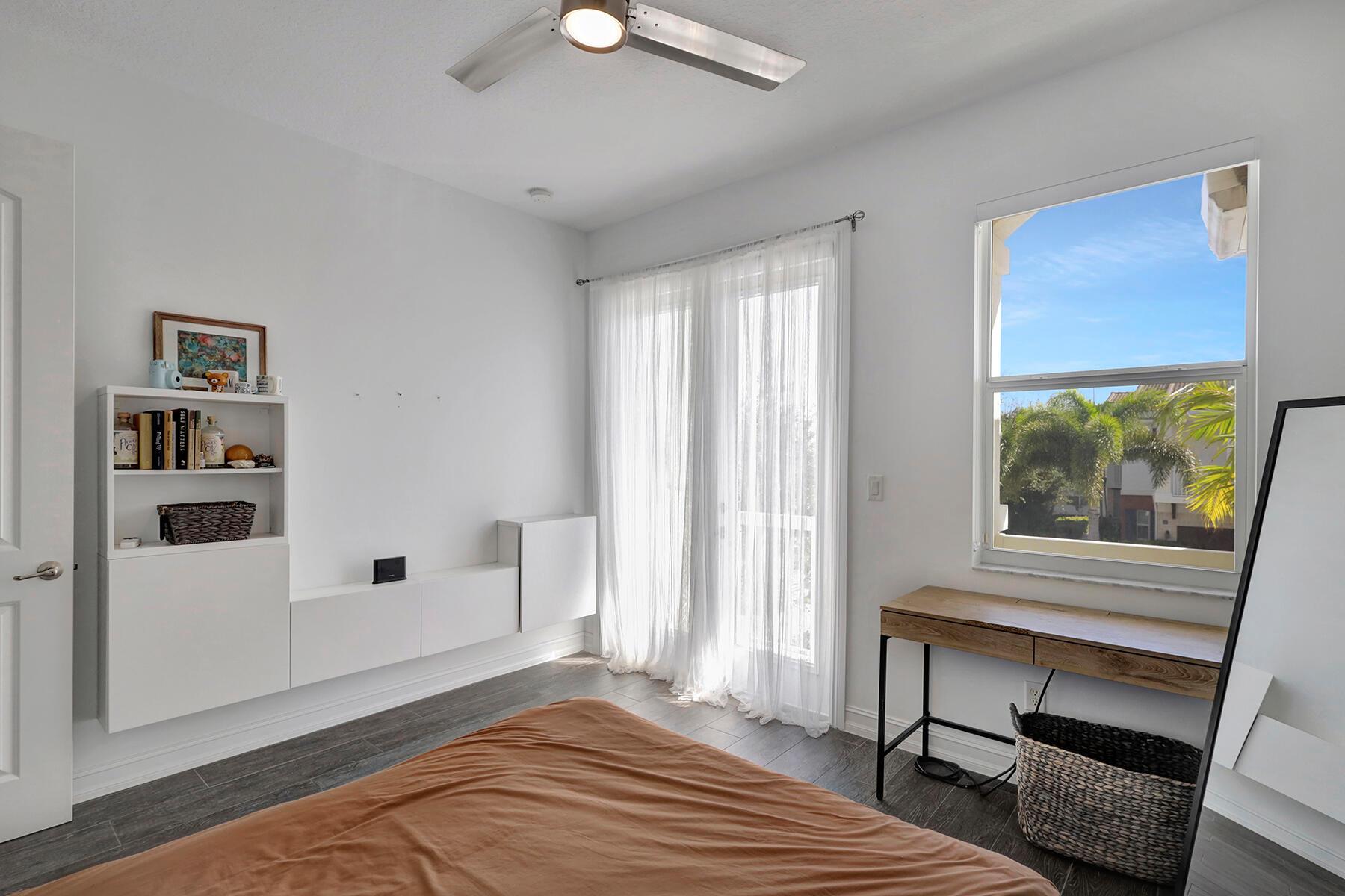 BOCA HIGHLANDS - Residential Lease