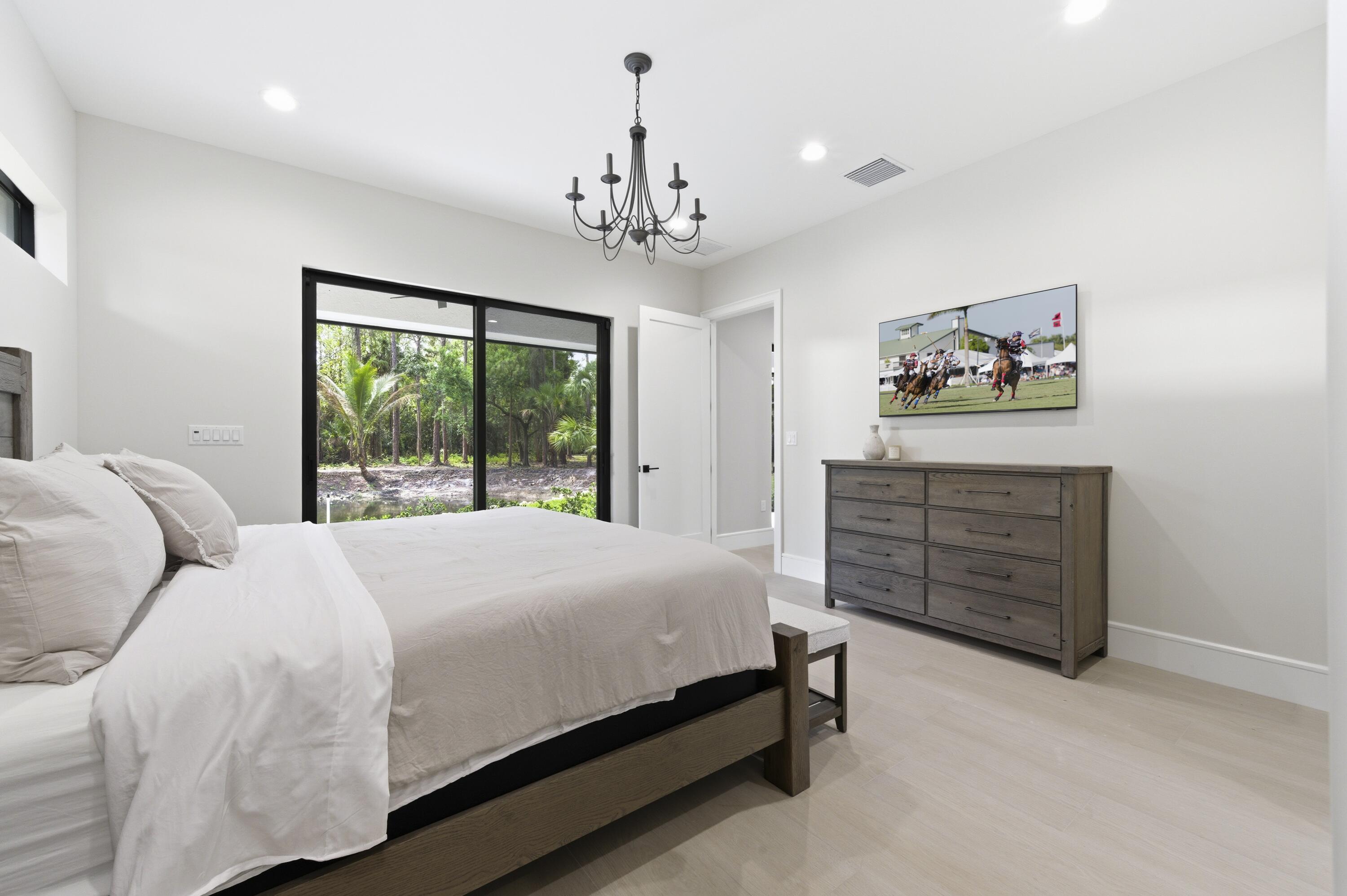 LOXAHATCHEE GROVES - Residential