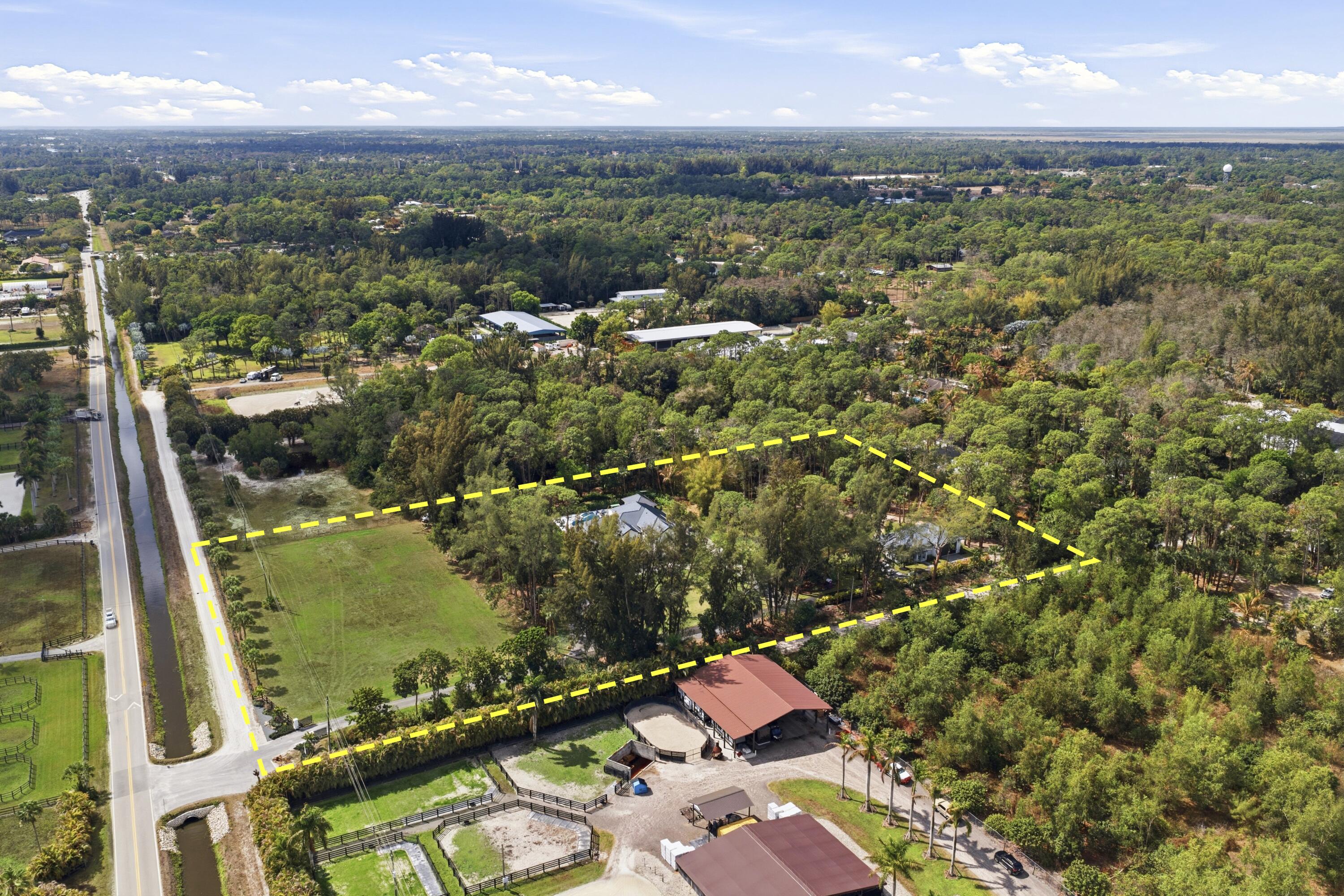 LOXAHATCHEE GROVES - Residential