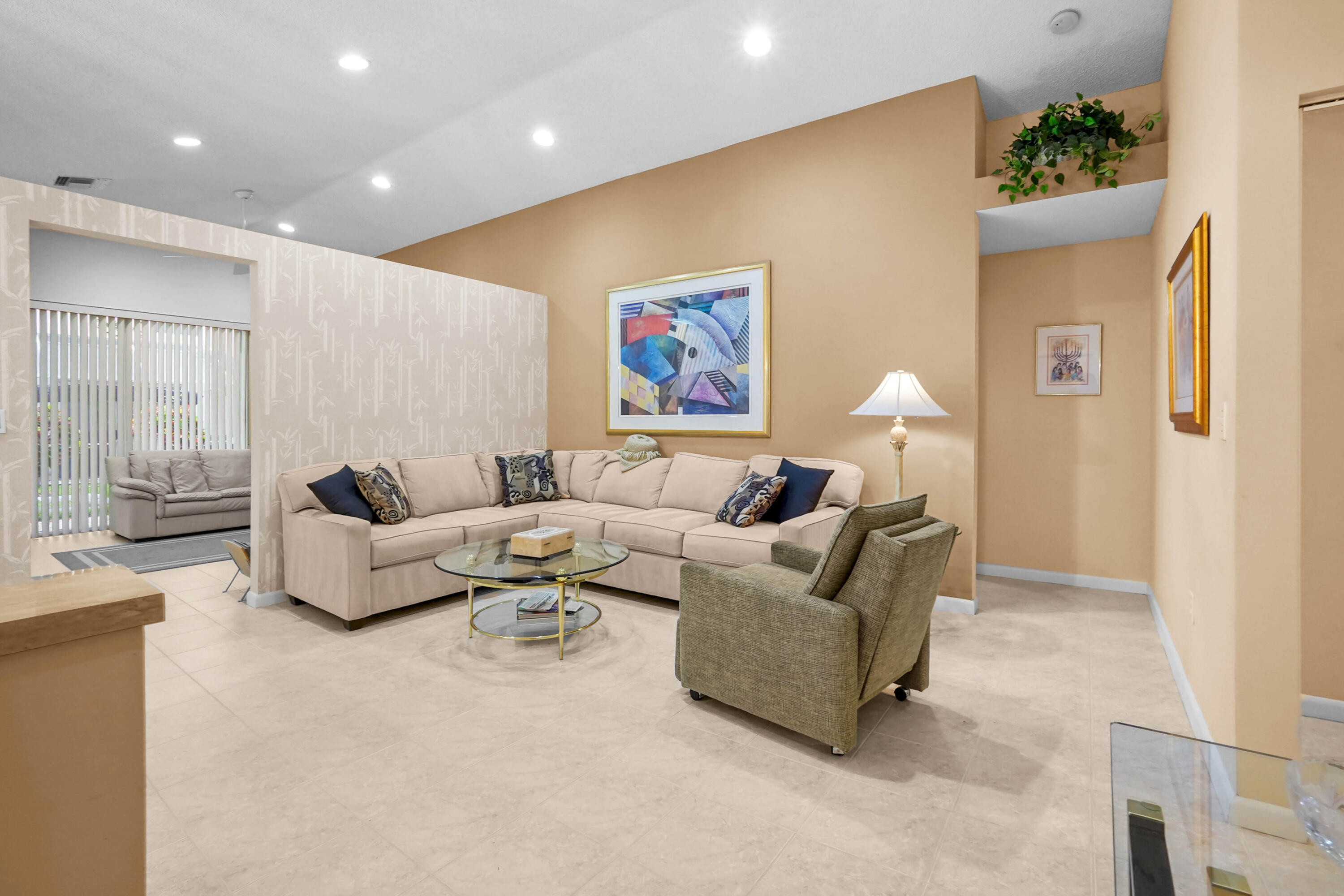 SMITH DAIRY WEST - Residential