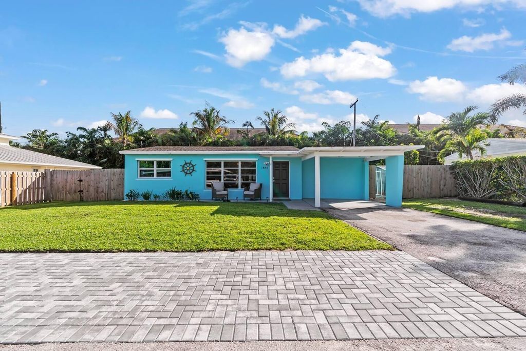 Photo of 1880 Kathy Lane, North Palm Beach, FL 33408 (MLS # R11132111)