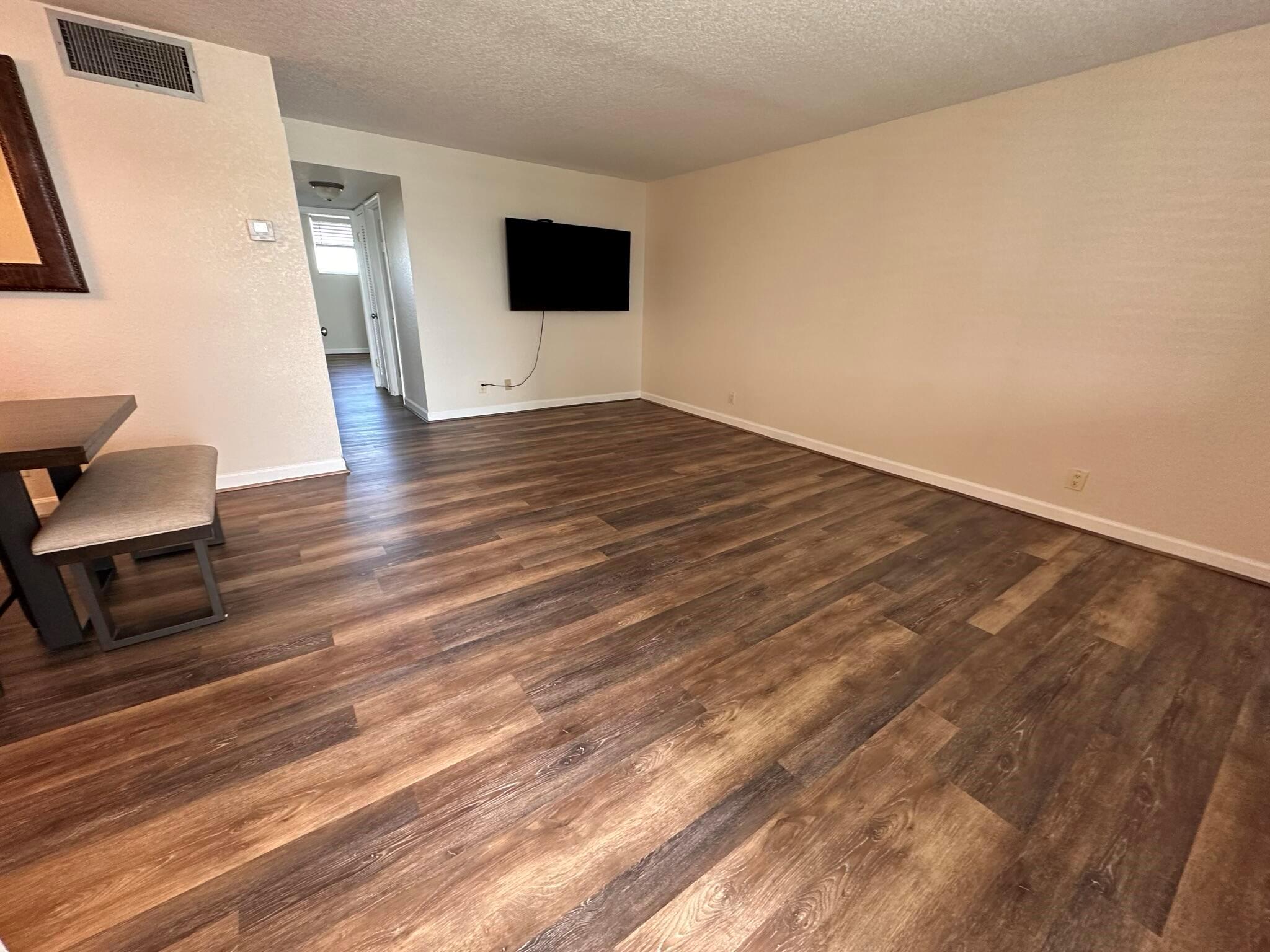 Paradise Villas - Residential Lease