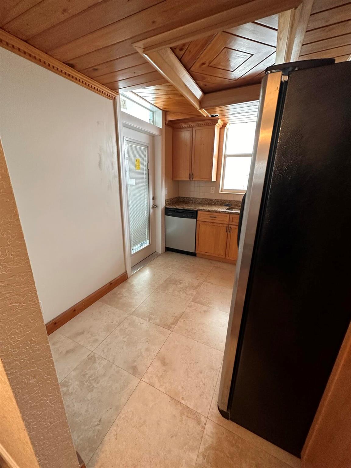 Paradise Villas - Residential Lease