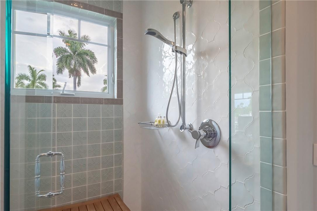 Gould Island 15-62 B - Residential