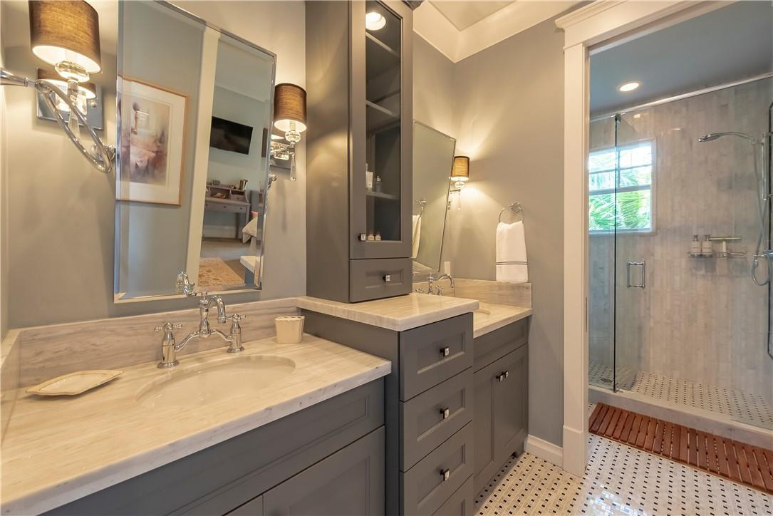 Gould Island 15-62 B - Residential