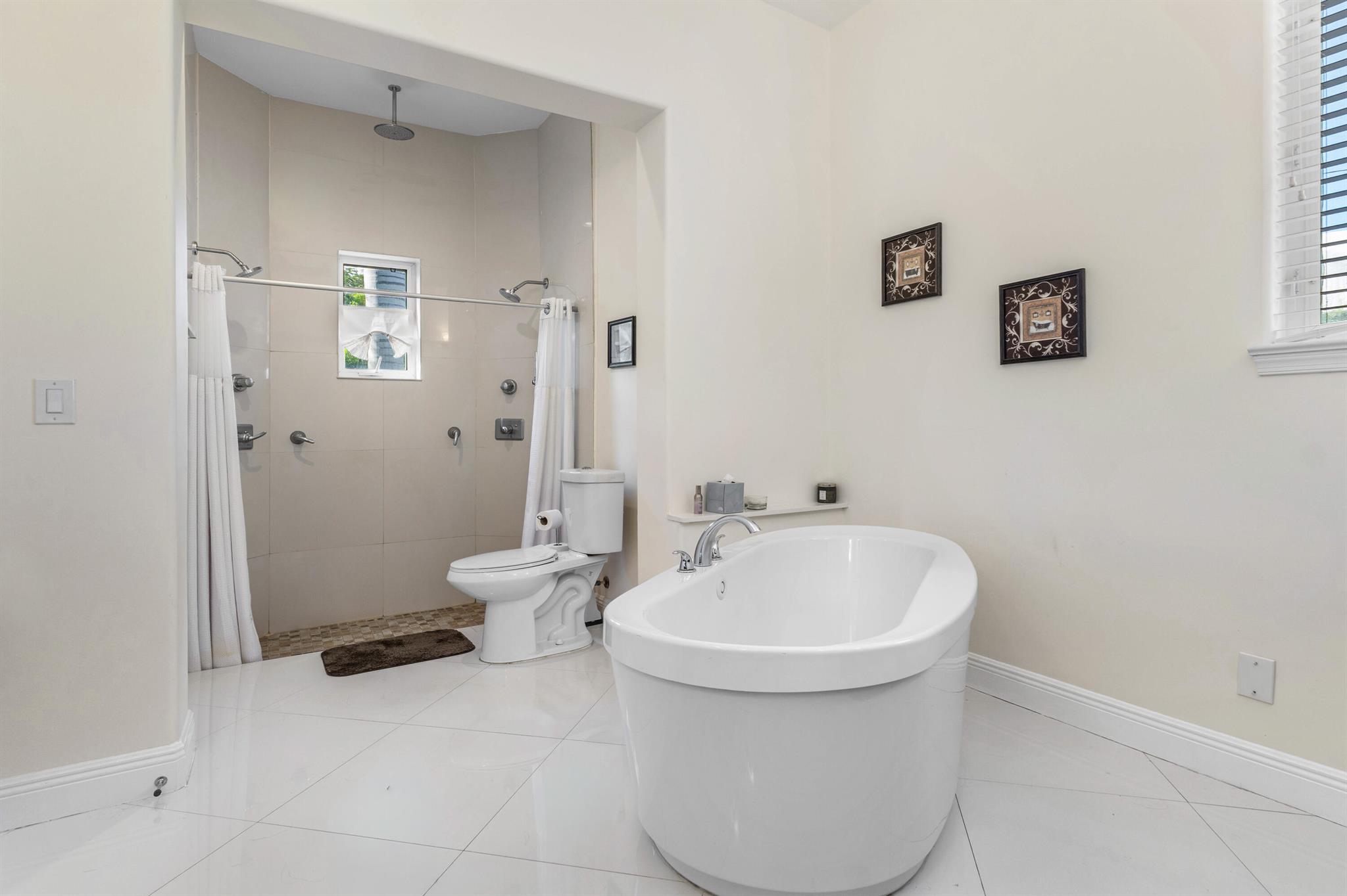 WHISEM UNIT B - Residential Lease