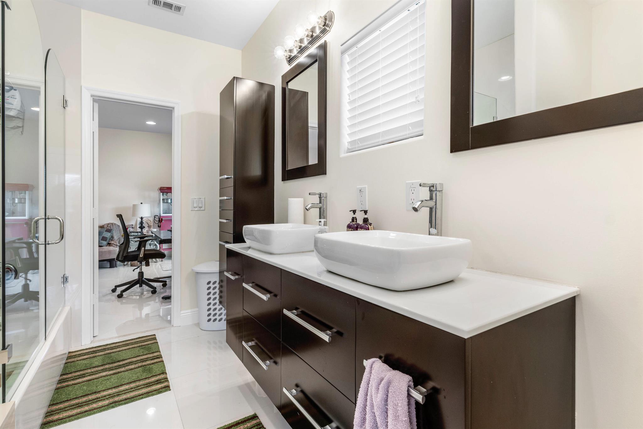 WHISEM UNIT B - Residential Lease