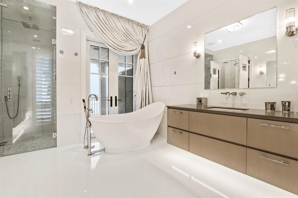 Diamond Sands 2 - Residential