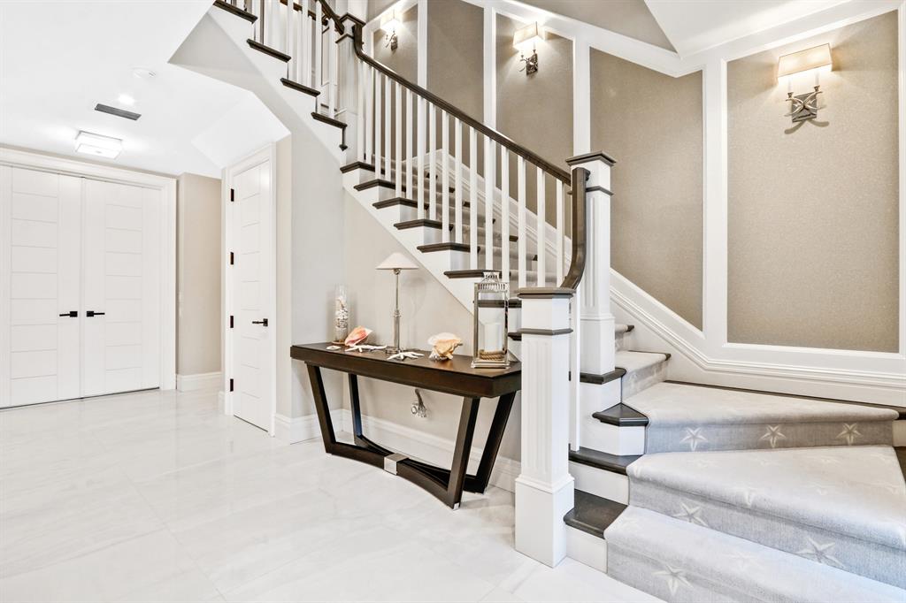 Diamond Sands 2 - Residential