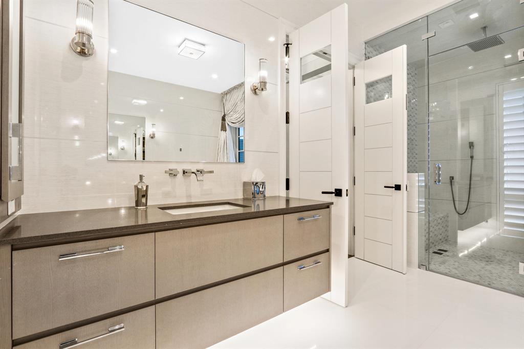 Diamond Sands 2 - Residential