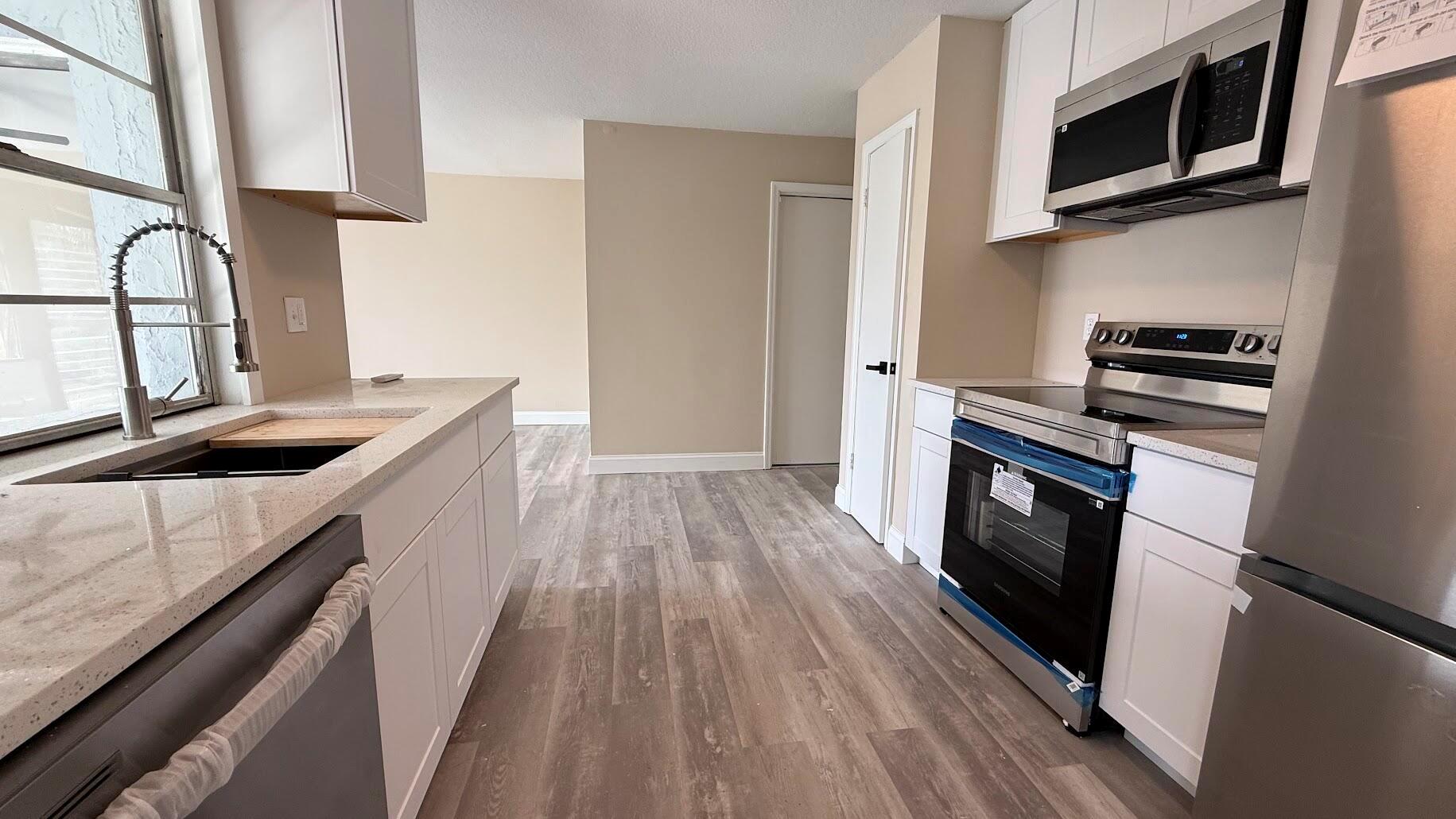 PORT ST LUCIE SECTION 24 - Residential