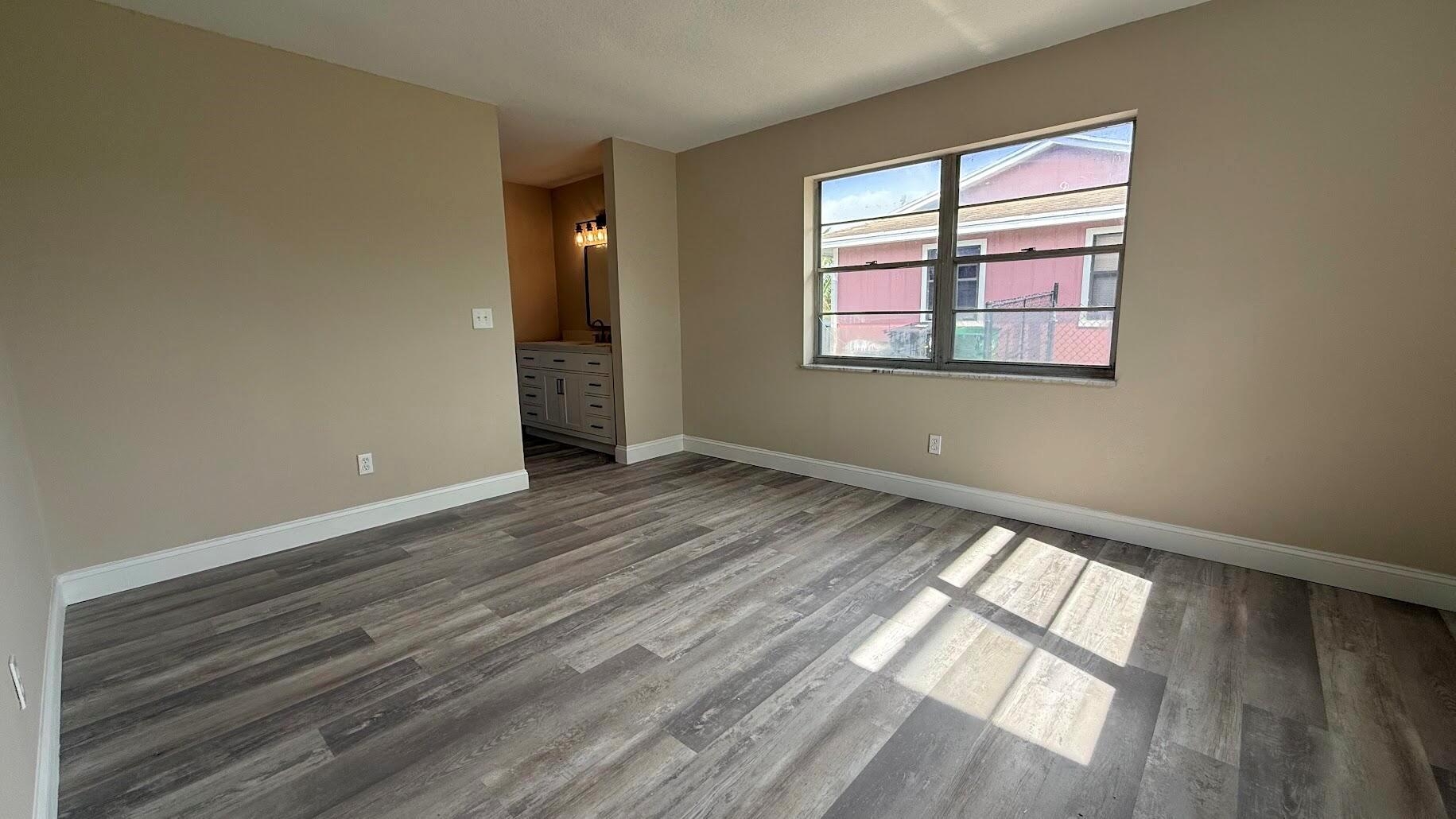 PORT ST LUCIE SECTION 24 - Residential