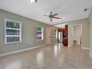 500 NE 25TH Street 2