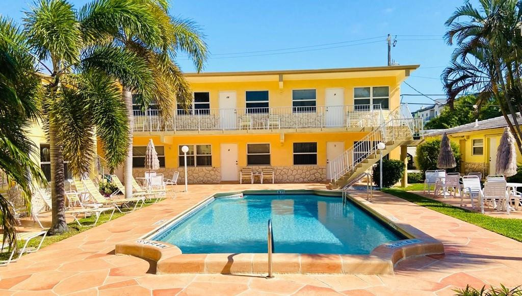 Mana Loa Condo - Residential Lease