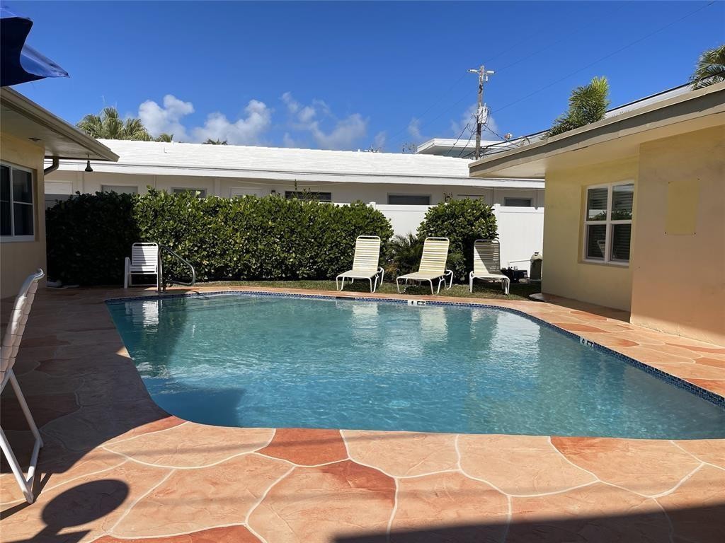 Mana Loa Condo - Residential Lease