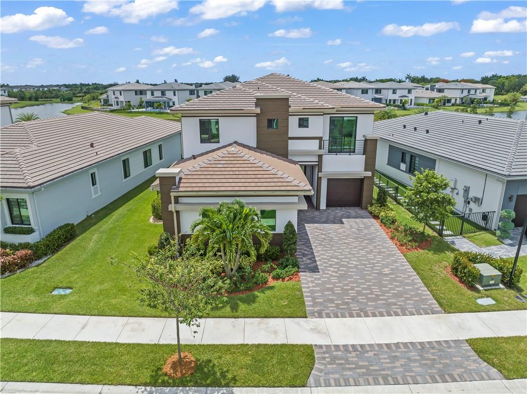 Cascata at Miralago - Residential