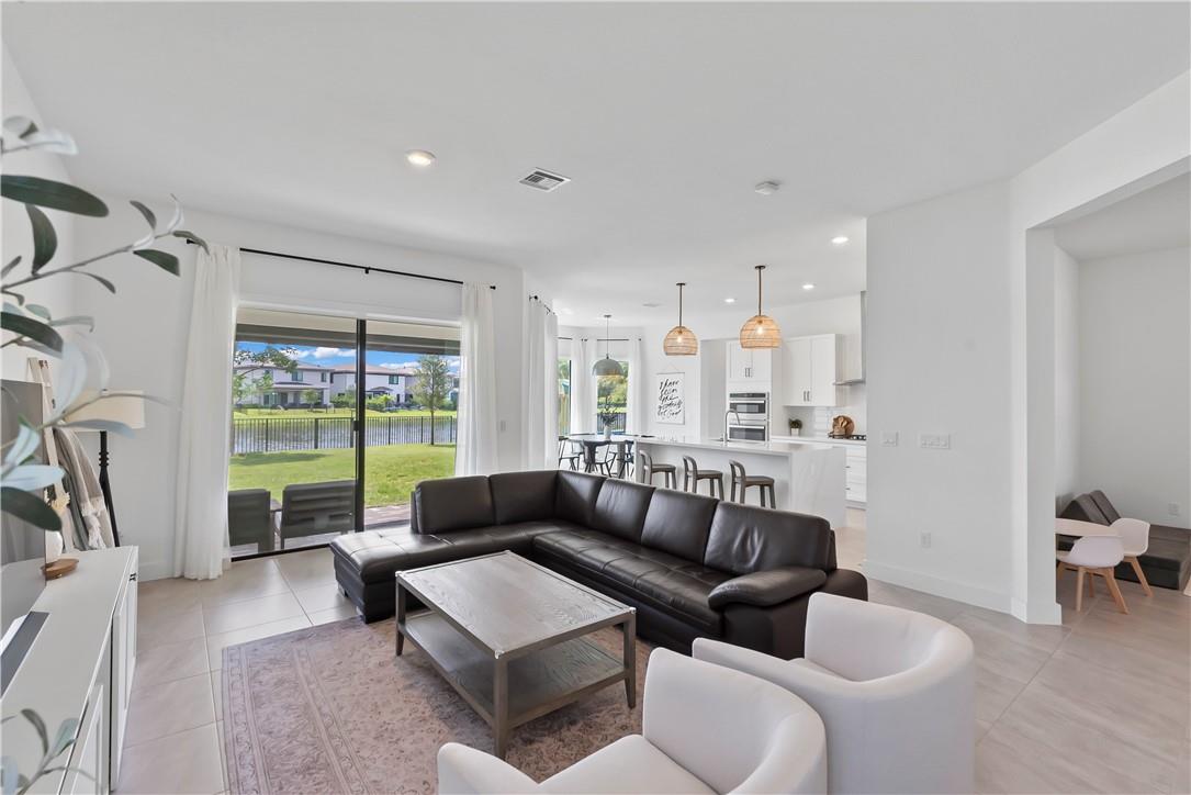 Cascata at Miralago - Residential
