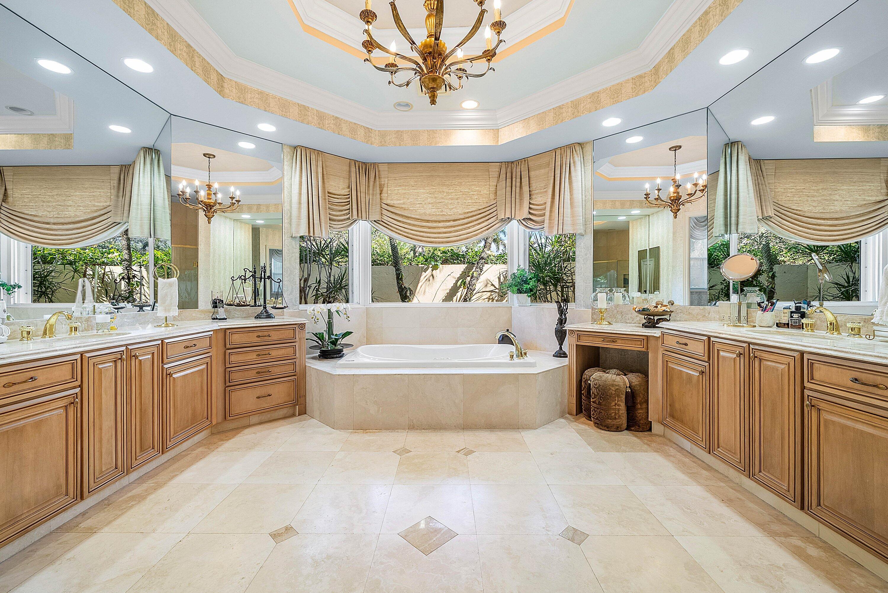 OLD MARSH GOLF CLUB - Residential