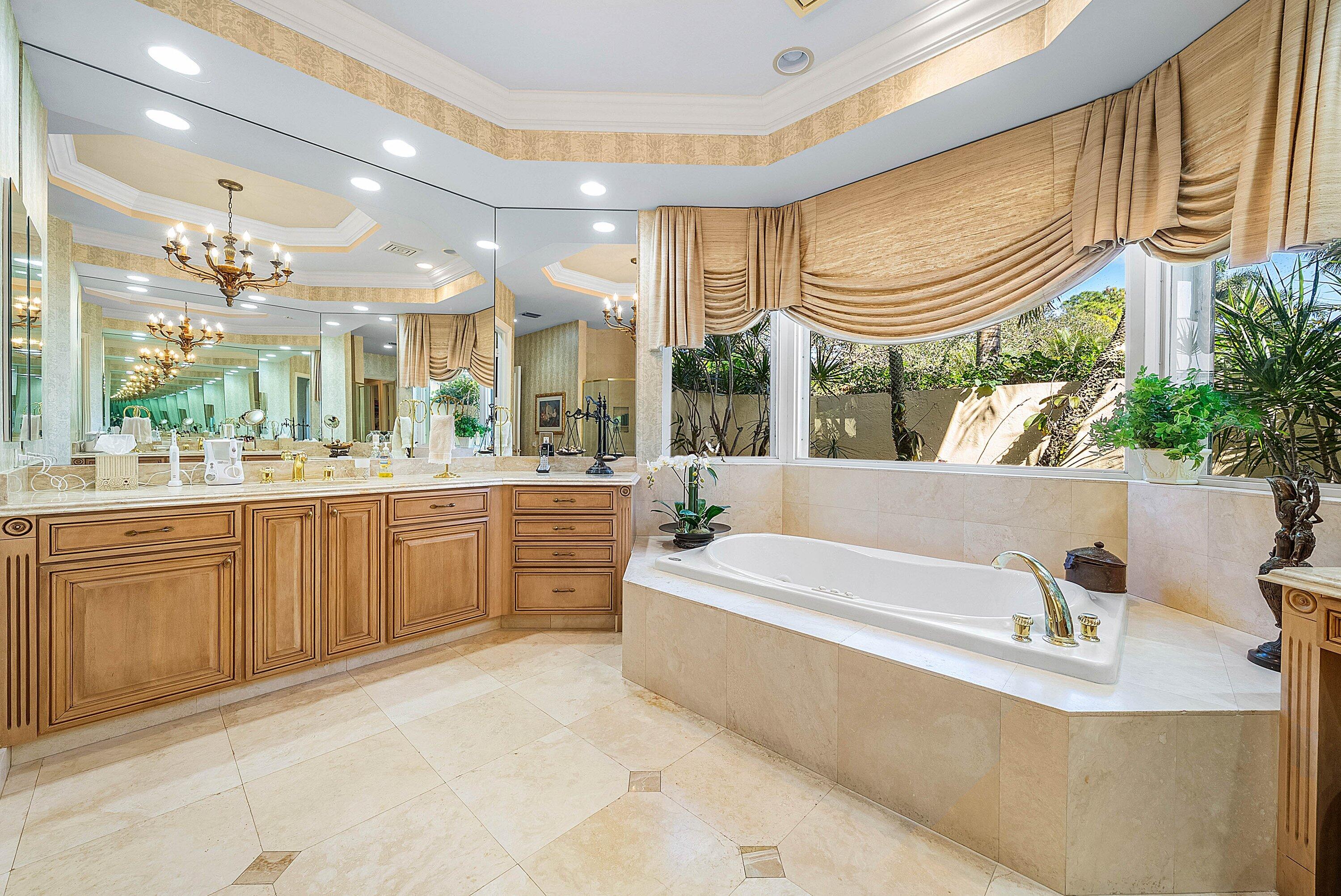 OLD MARSH GOLF CLUB - Residential