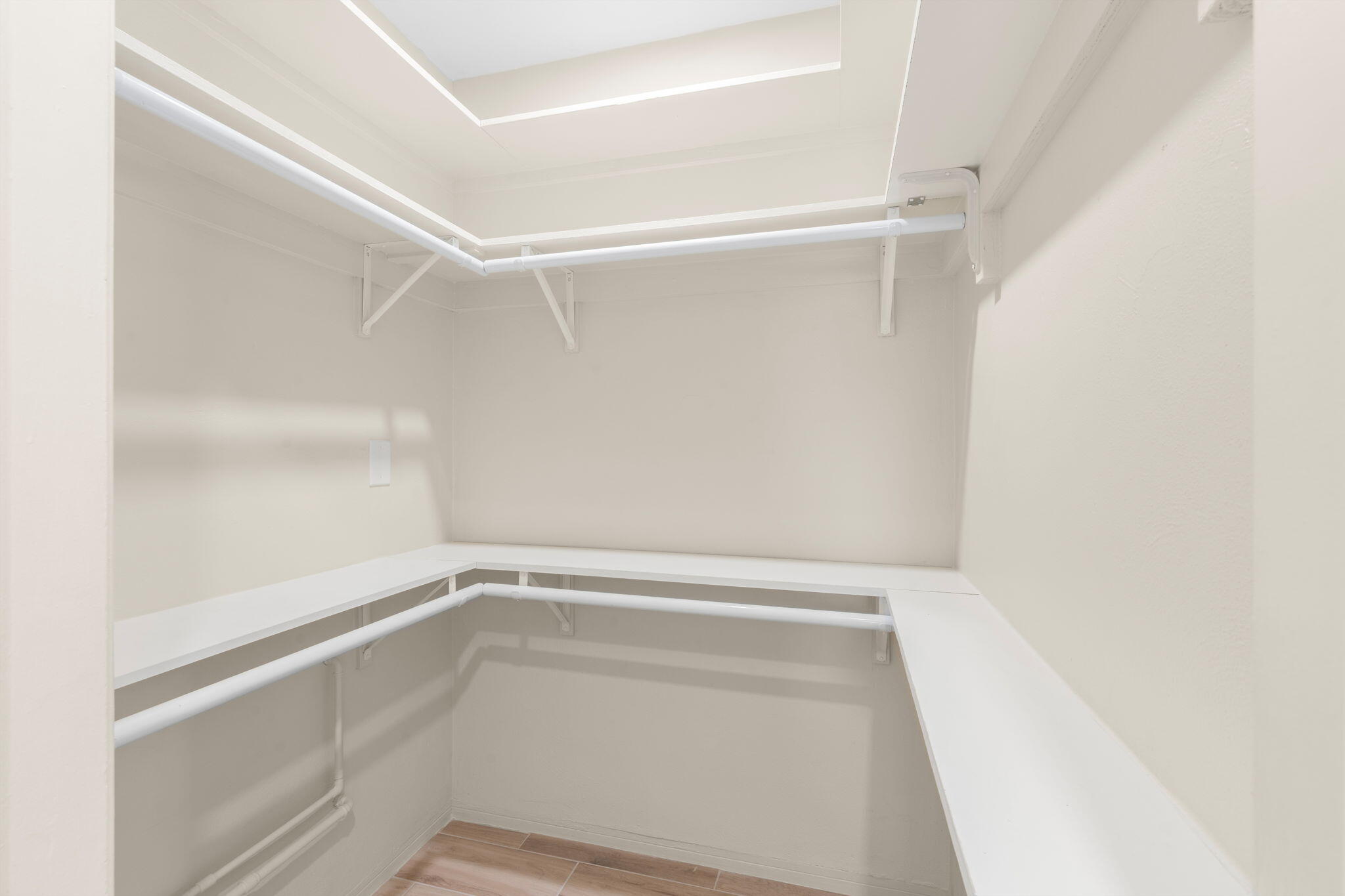 ALLENWOOD ADD - Residential Income