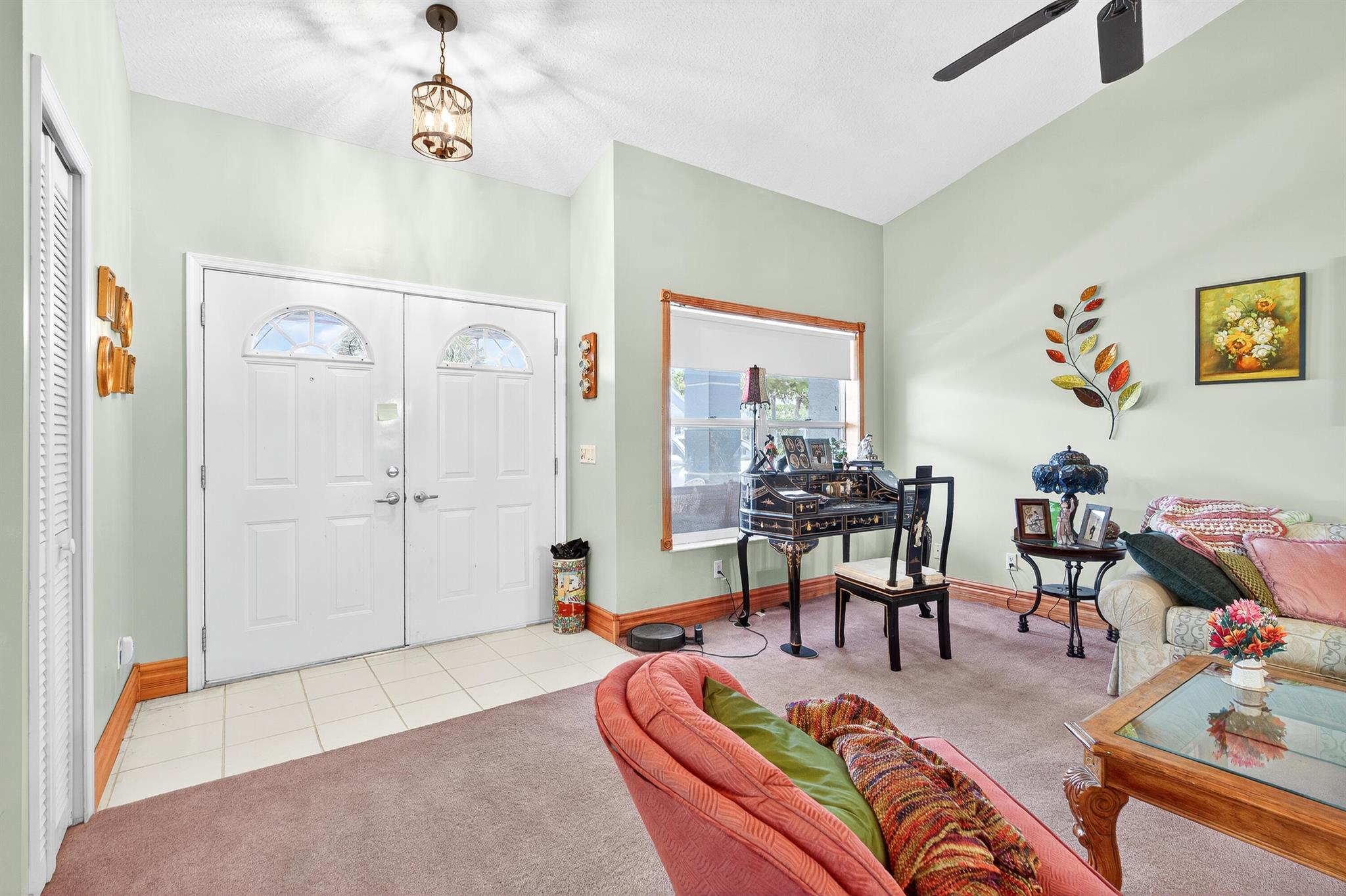 432 NW Sherry Lane