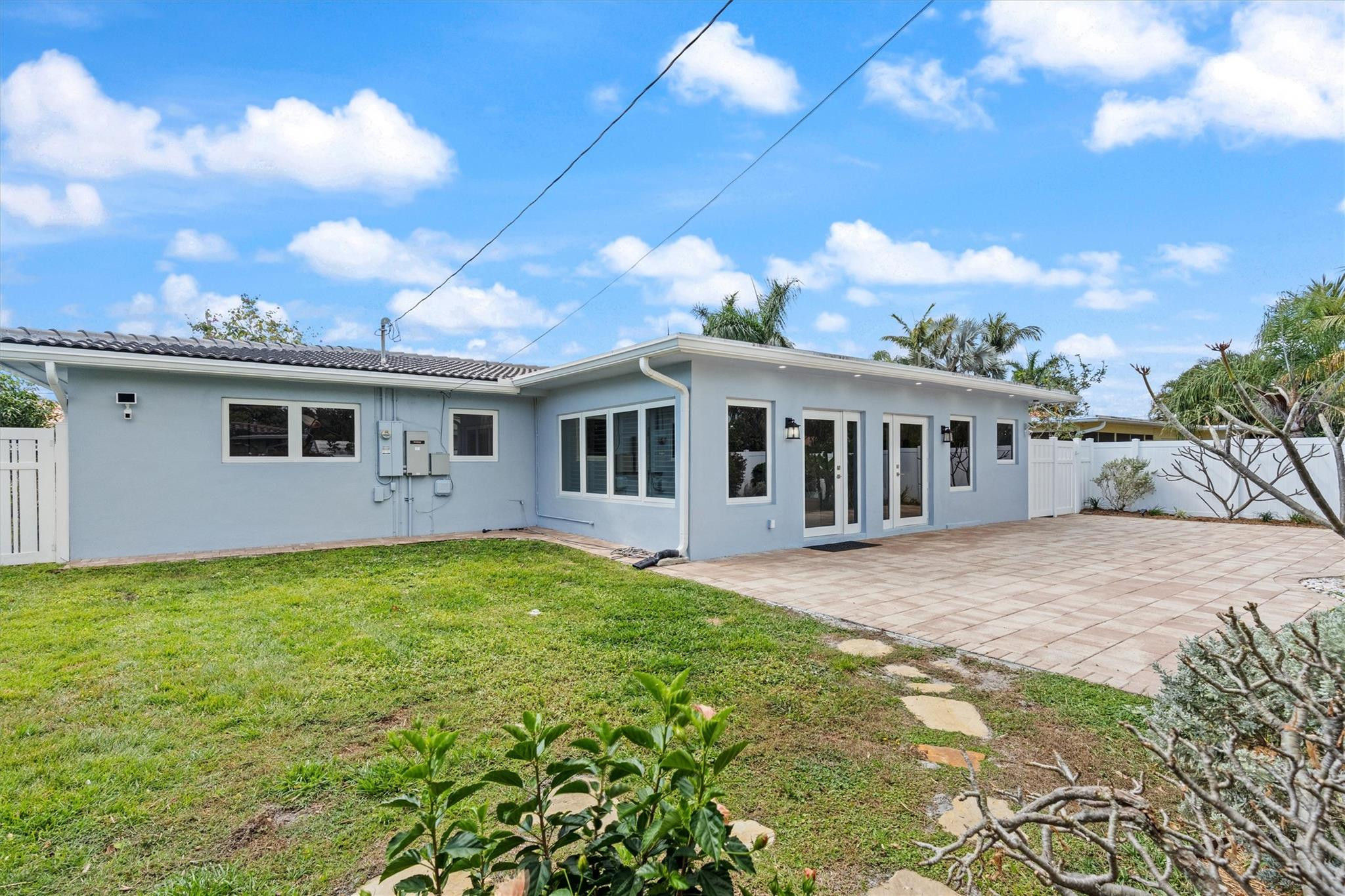 Bel-Air 32-10 B - Residential