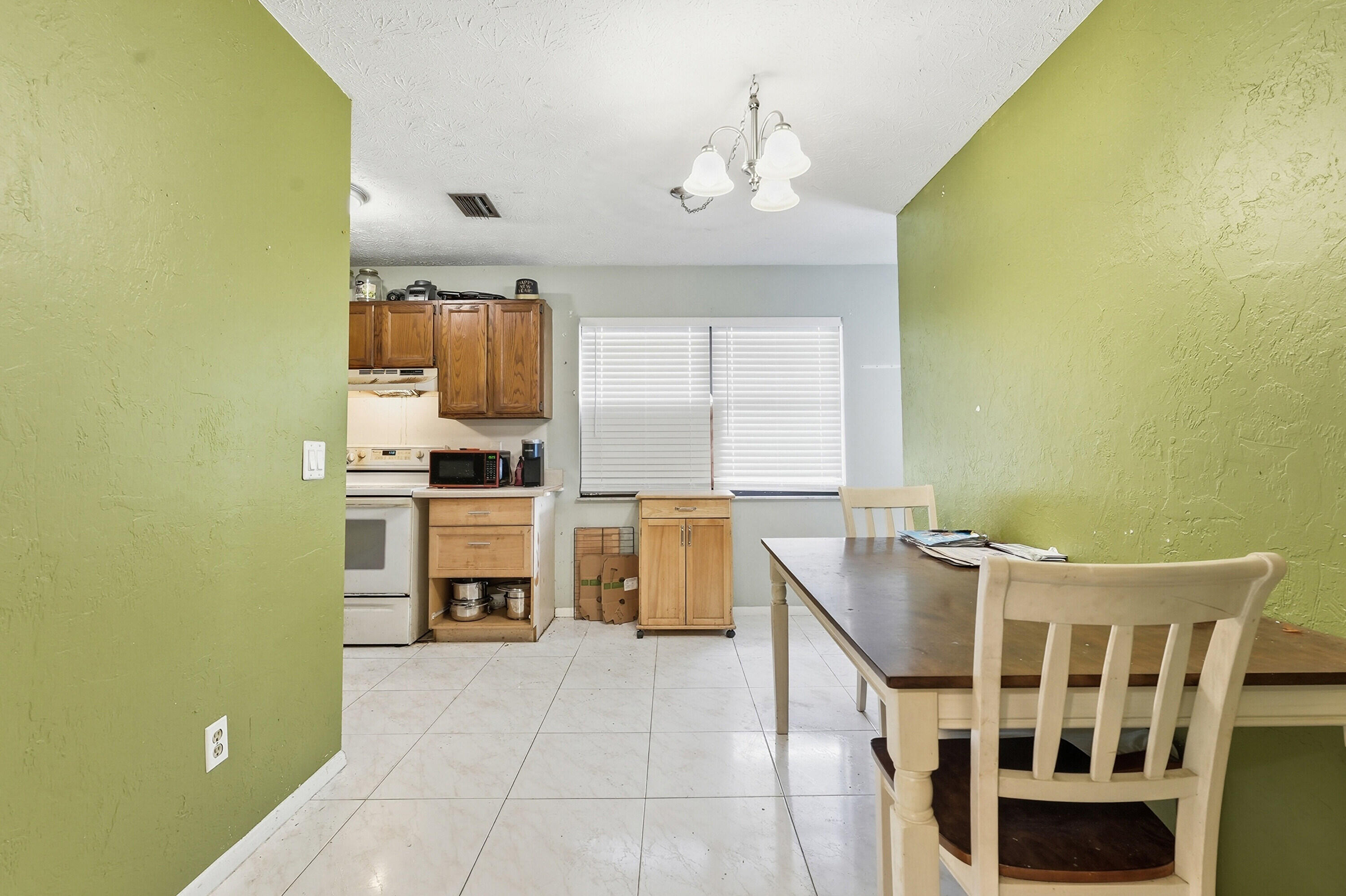 PORT ST LUCIE SECTION 9 - Residential