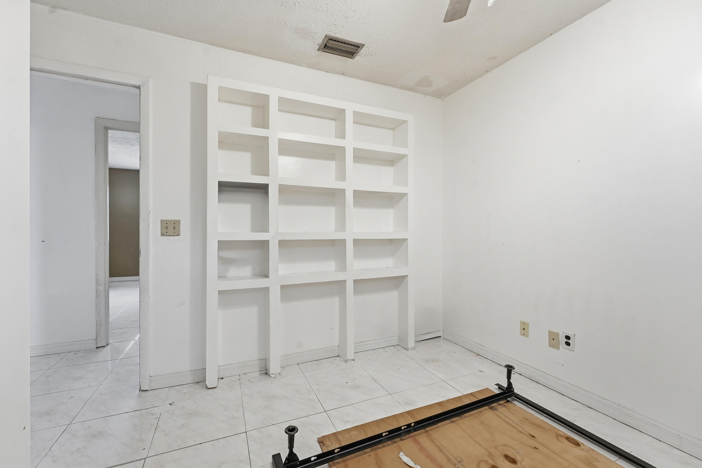 PORT ST LUCIE SECTION 9 - Residential