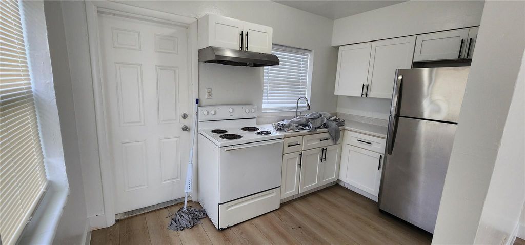 Photo of 2643 Lincoln Street #31, Hollywood, FL 33020 (MLS # F10549441)