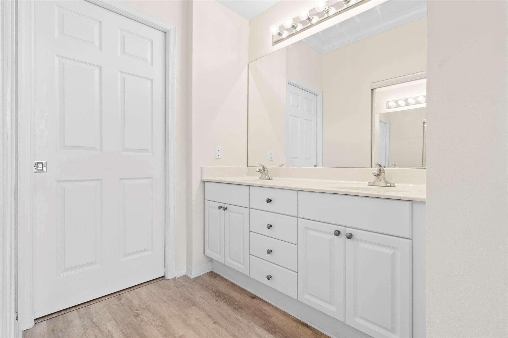 Boca Bayou - Residential Lease