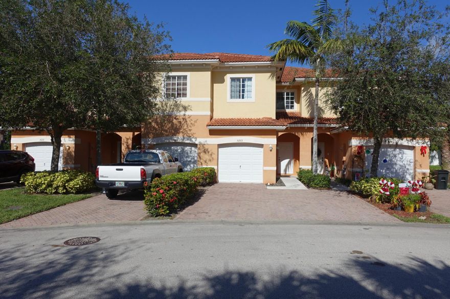 Beautifully appointed townhouse with many custom features and upgrades including crown molding, travertine tile floors in living areas, granite counters in the kitchen and bathrooms, plus an en-suite master with tray ceiling and walk-in closet. Excellent location in south Stuart close to beaches, shopping, dining, and top-ranked Martin County schools. Amenities include a community pool, playground, basic cable, and lawn service.