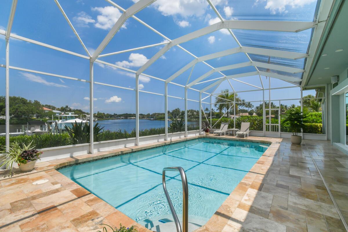 RIVER RIDGE (TEQUESTA) - Residential