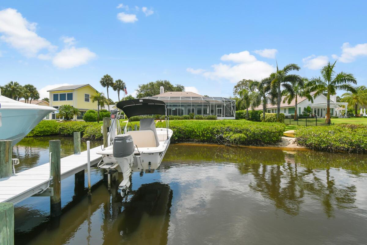 RIVER RIDGE (TEQUESTA) - Residential