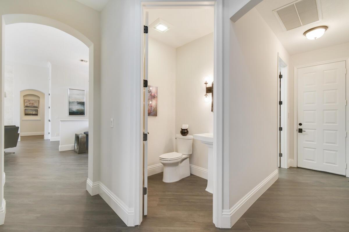 RIVER RIDGE (TEQUESTA) - Residential