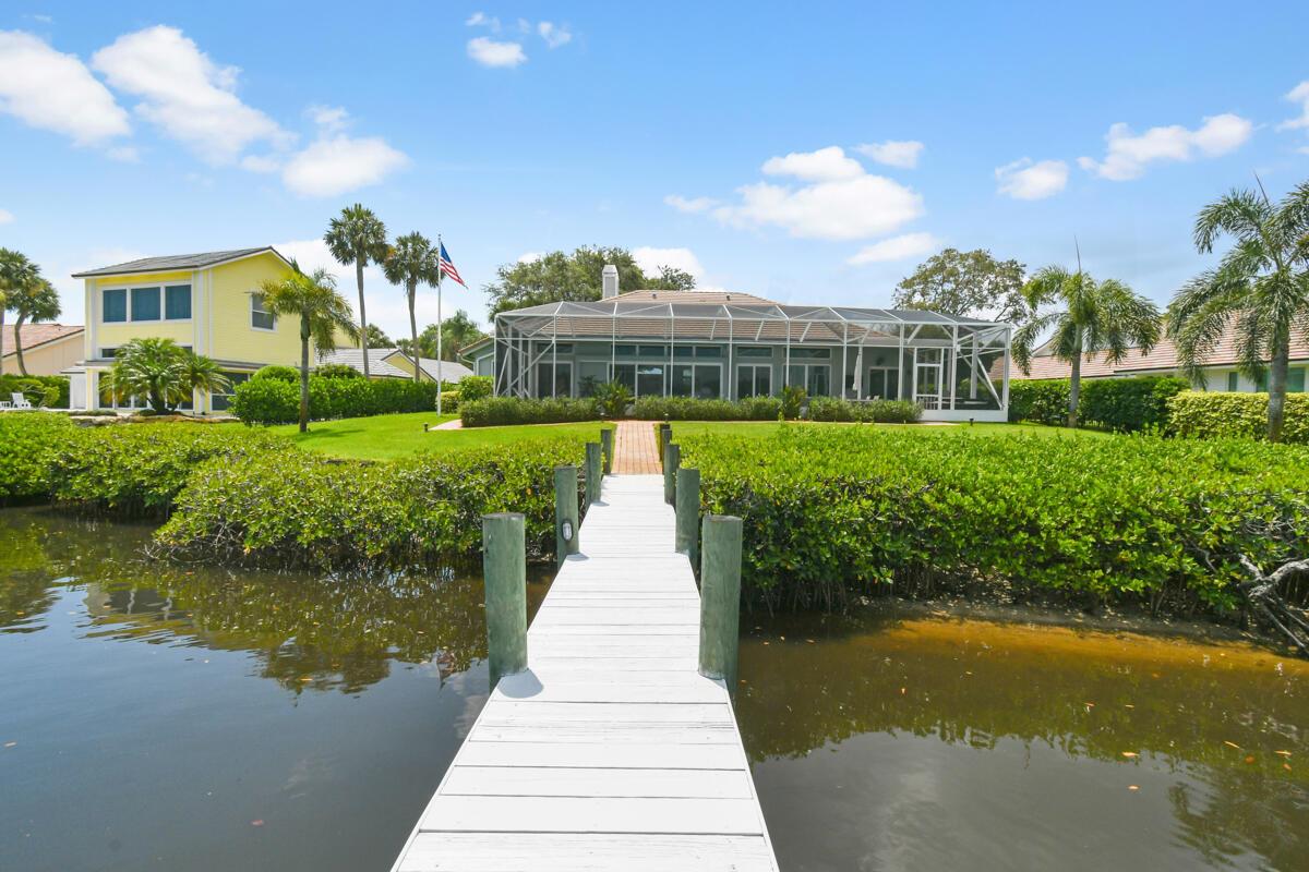 RIVER RIDGE (TEQUESTA) - Residential