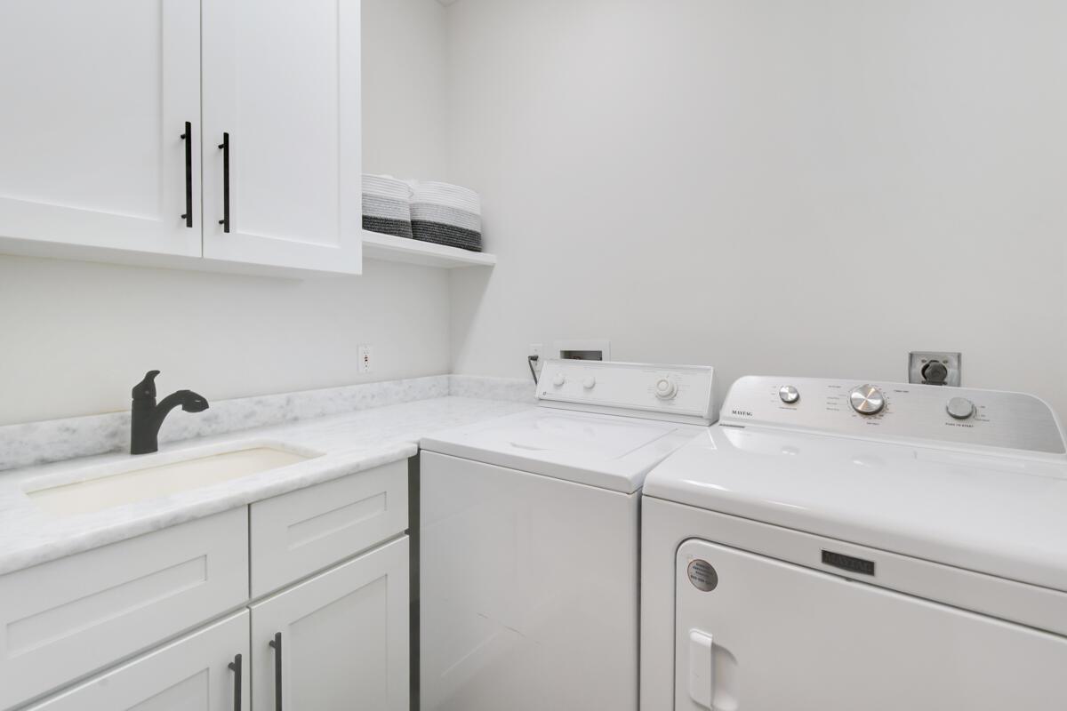 RIVER RIDGE (TEQUESTA) - Residential