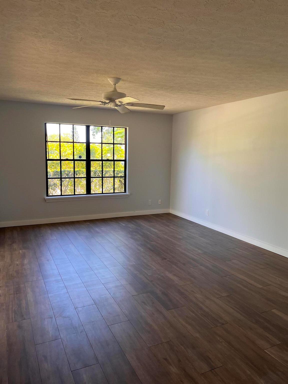 JAMESTOWN AT HERITAGE RID - Residential Lease