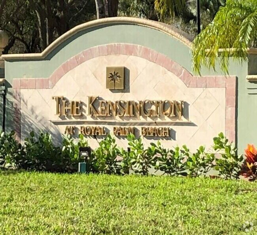 Photo of 310 Crestwood Circle #101, Royal Palm Beach, FL 33411 (MLS # R11167791)