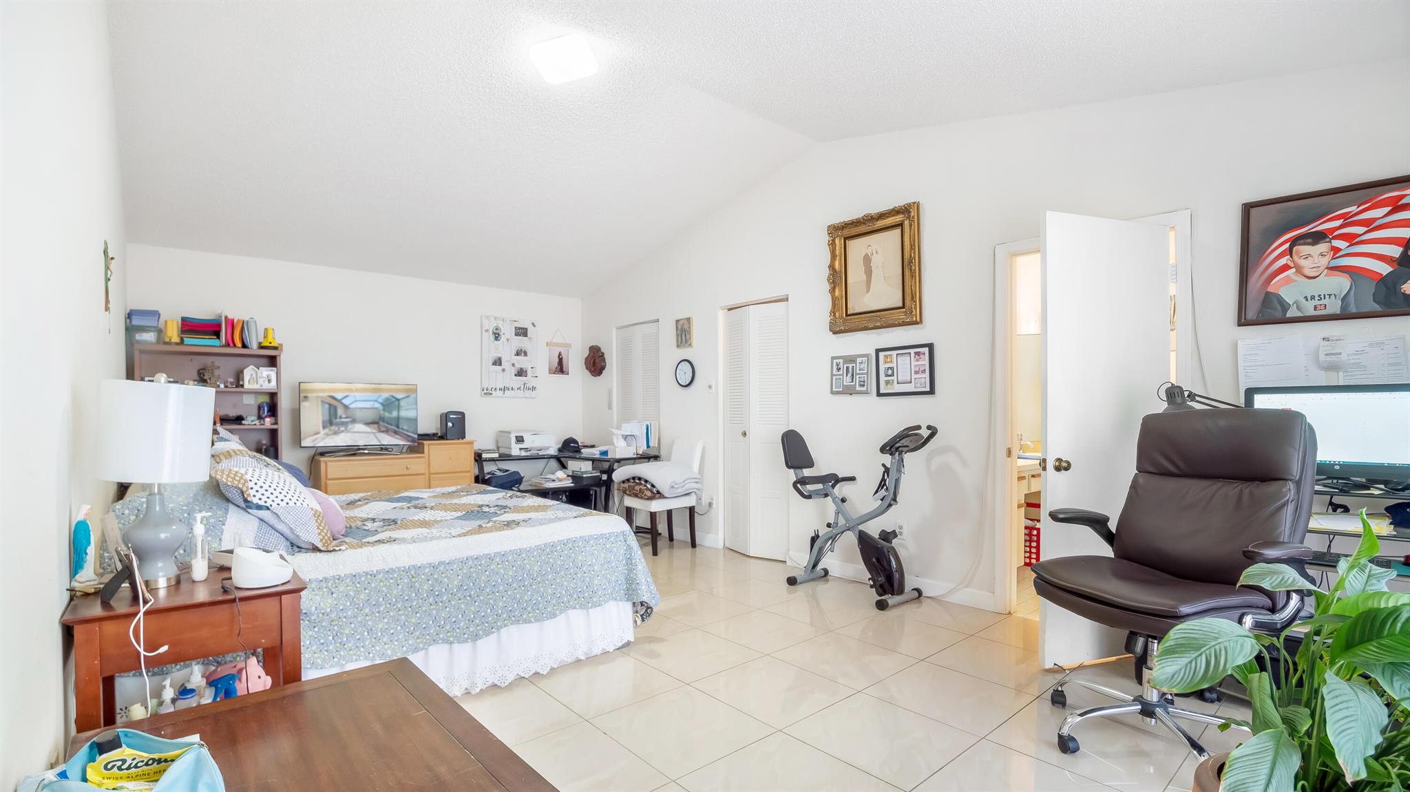 LAKES OF BOCA BARWOOD 2 - Residential